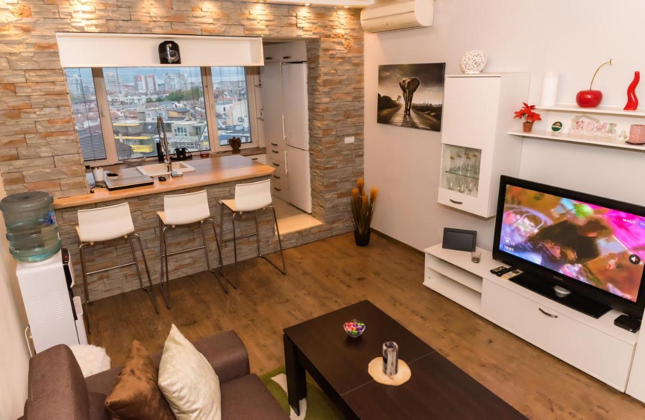 Синьо Лято Varna Exterior photo